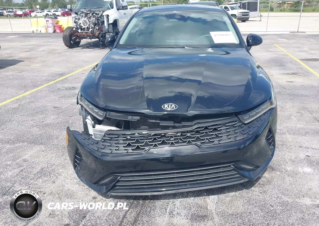 2021 Kia K5 Lx VIN:5XXG24J2XMG011057 - 11