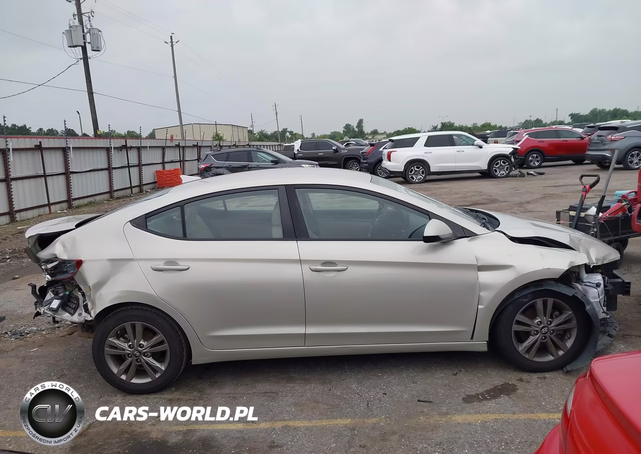 2018 Hyundai Elantra Sel VIN:5NPD84LF6JH225805 - 12
