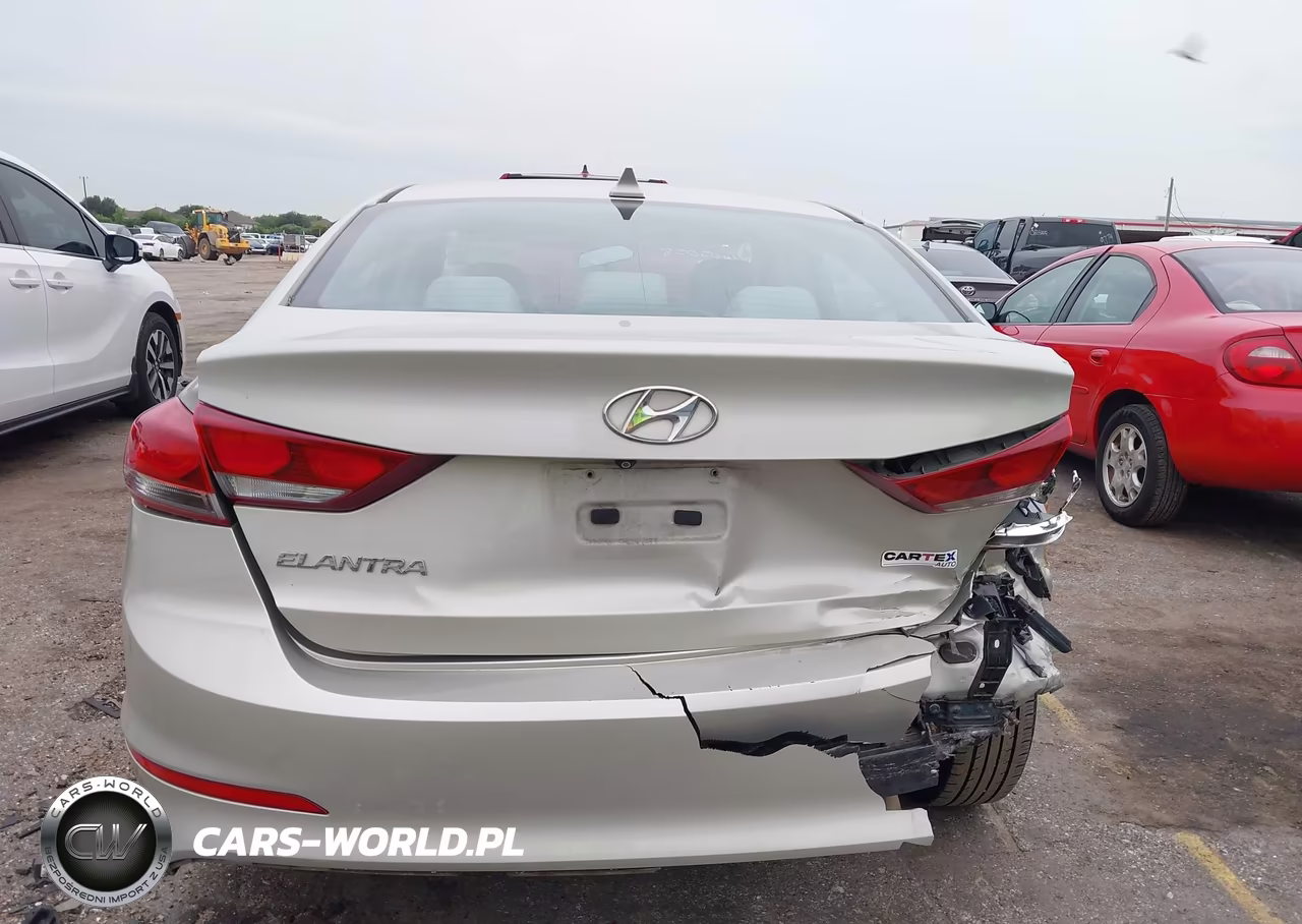 2018 Hyundai Elantra Sel VIN:5NPD84LF6JH225805 - 15