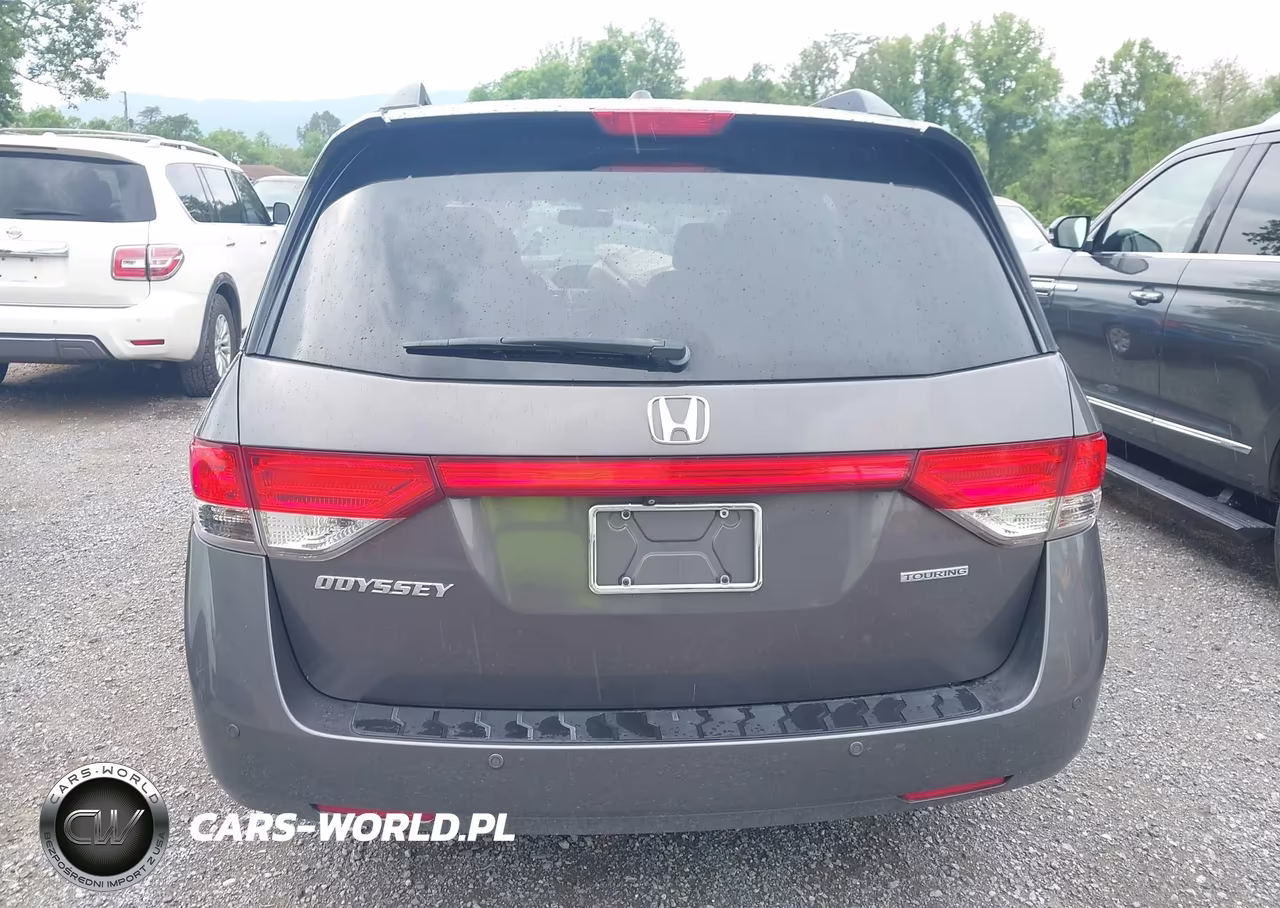 2015 Honda Odyssey Touring-Touring Elite VIN:5FNRL5H97FB035790 - 17