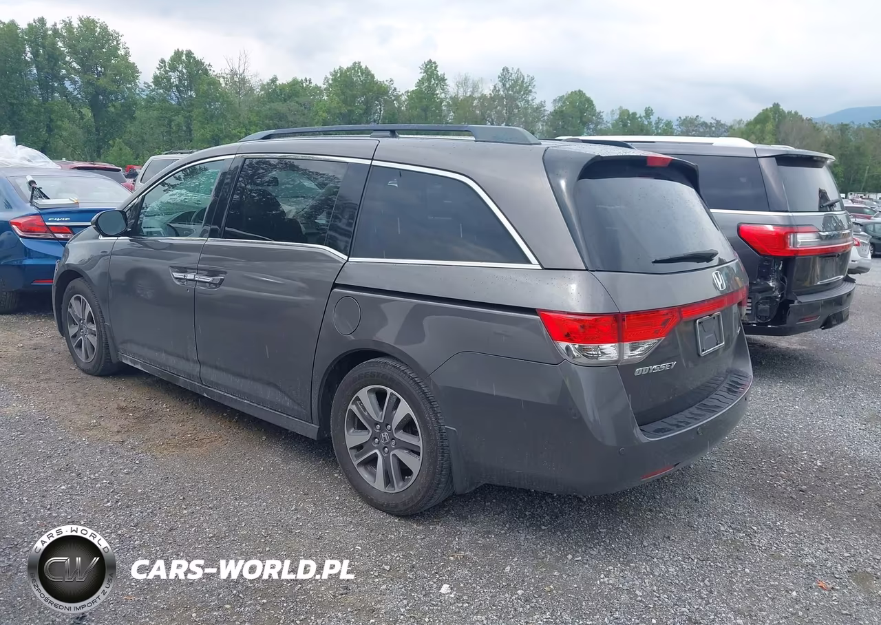2015 Honda Odyssey Touring-Touring Elite VIN:5FNRL5H97FB035790 - 3