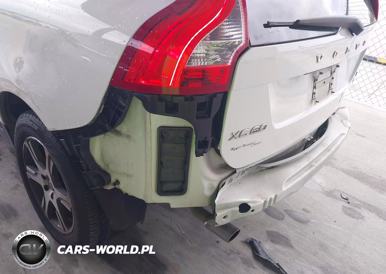 2011 Volvo Xc60 T6-T6 R-Design VIN:YV4902DZXB2150083 - 12