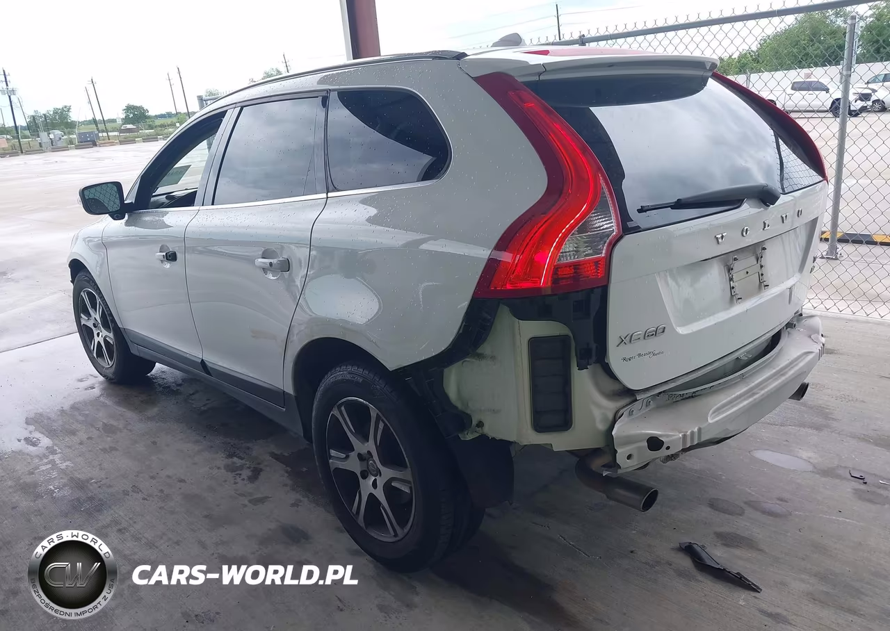 2011 Volvo Xc60 T6-T6 R-Design VIN:YV4902DZXB2150083 - 3