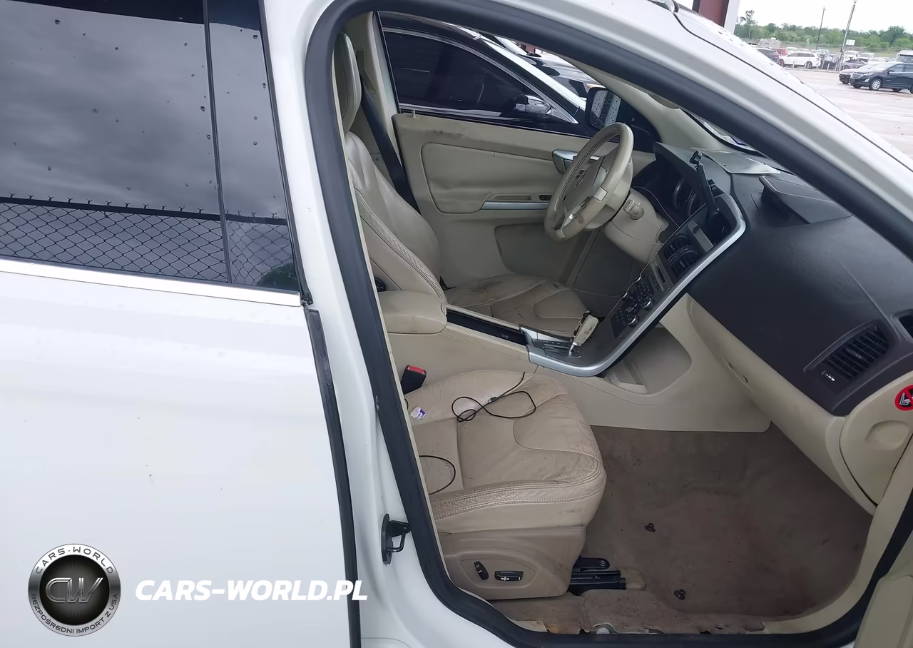 2011 Volvo Xc60 T6-T6 R-Design VIN:YV4902DZXB2150083 - 5