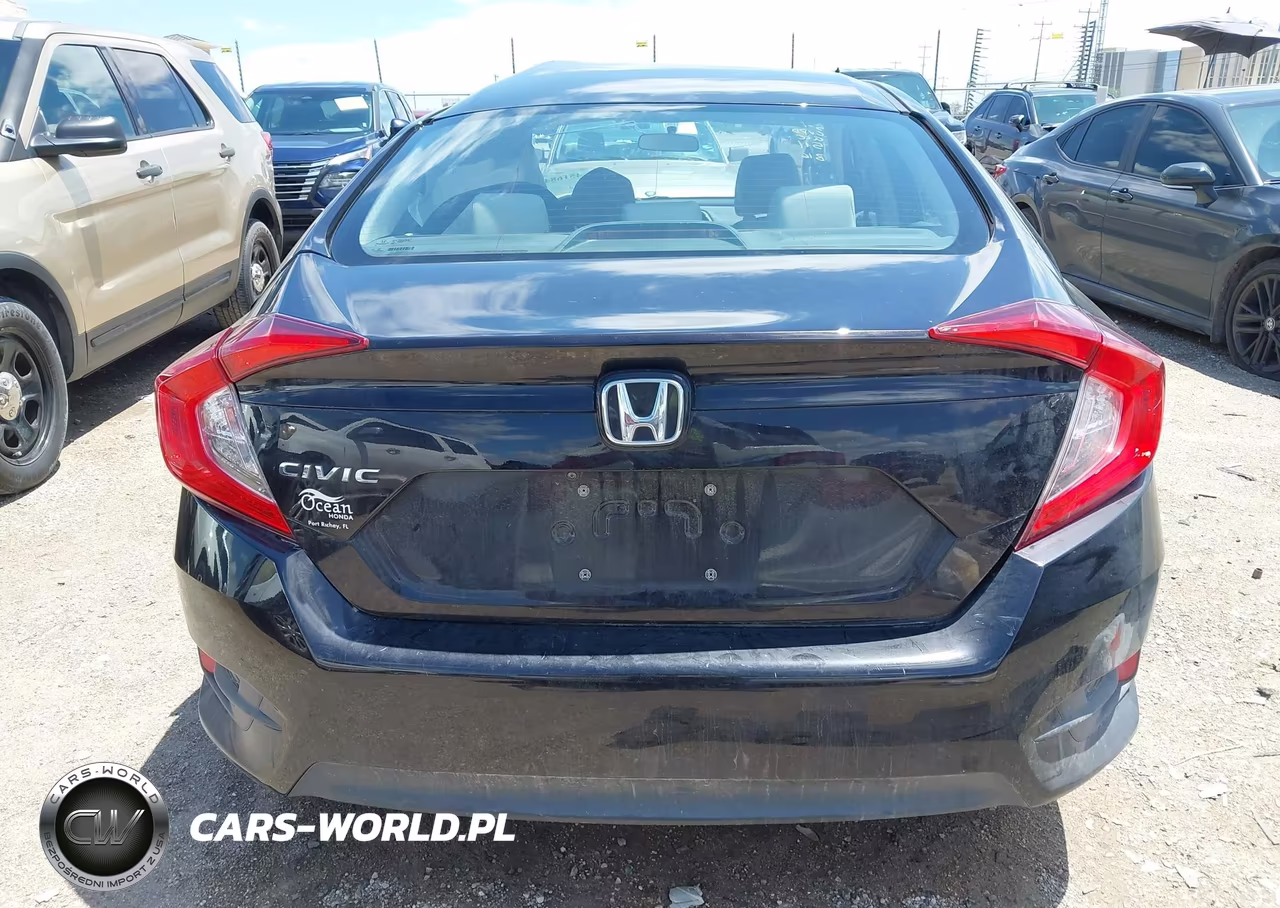 2018 Honda Civic Lx VIN:2HGFC2F58JH574411 - 17