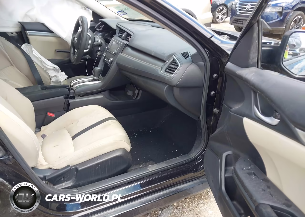 2018 Honda Civic Lx VIN:2HGFC2F58JH574411 - 5