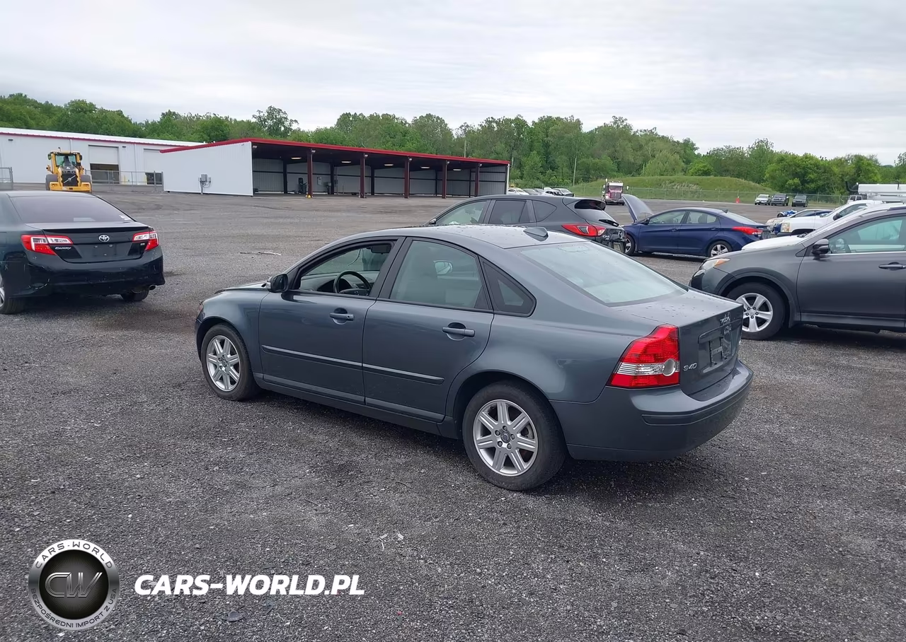 2007 Volvo S40 2.4I VIN:YV1MS382172309035 - 3