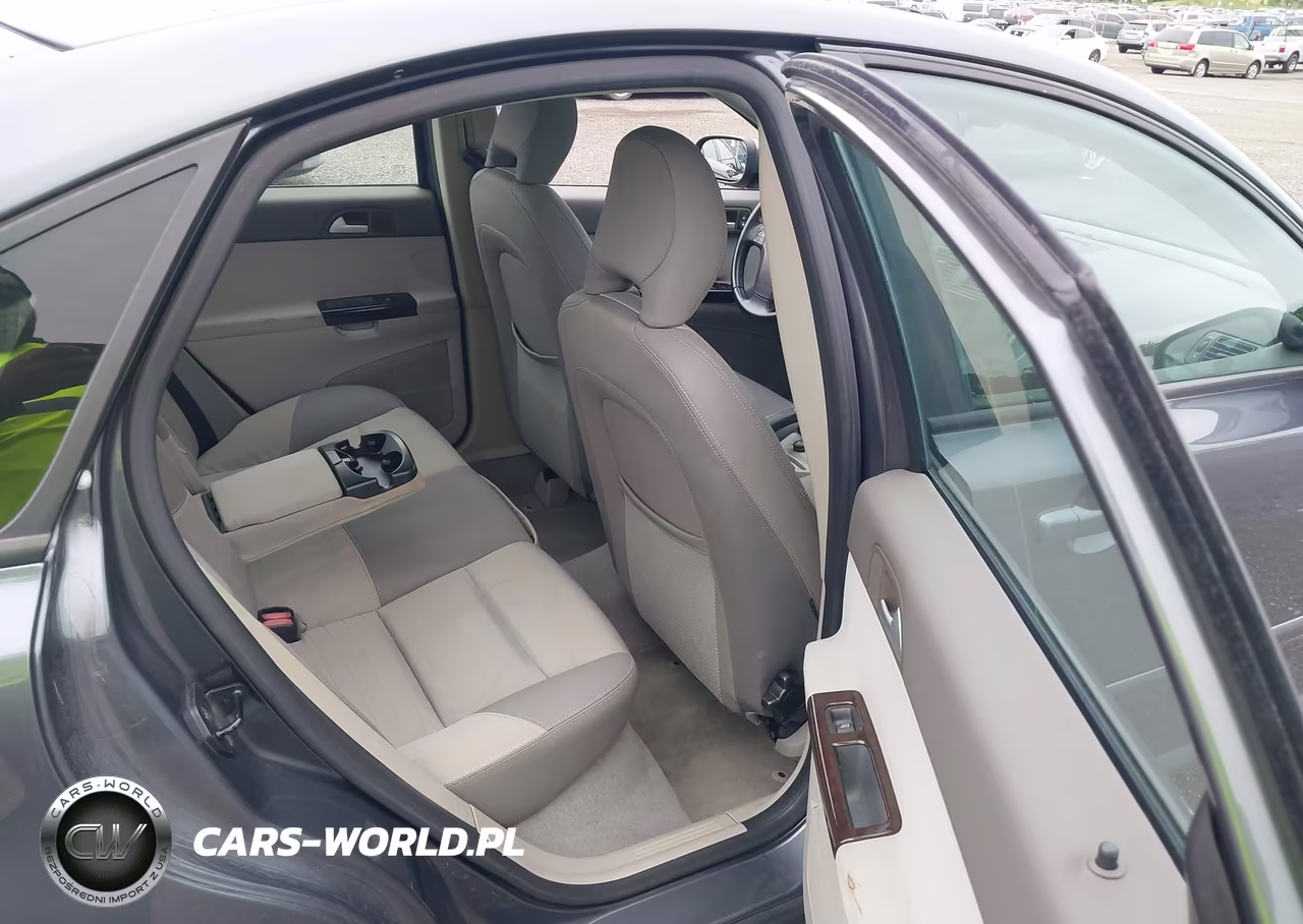 2007 Volvo S40 2.4I VIN:YV1MS382172309035 - 8