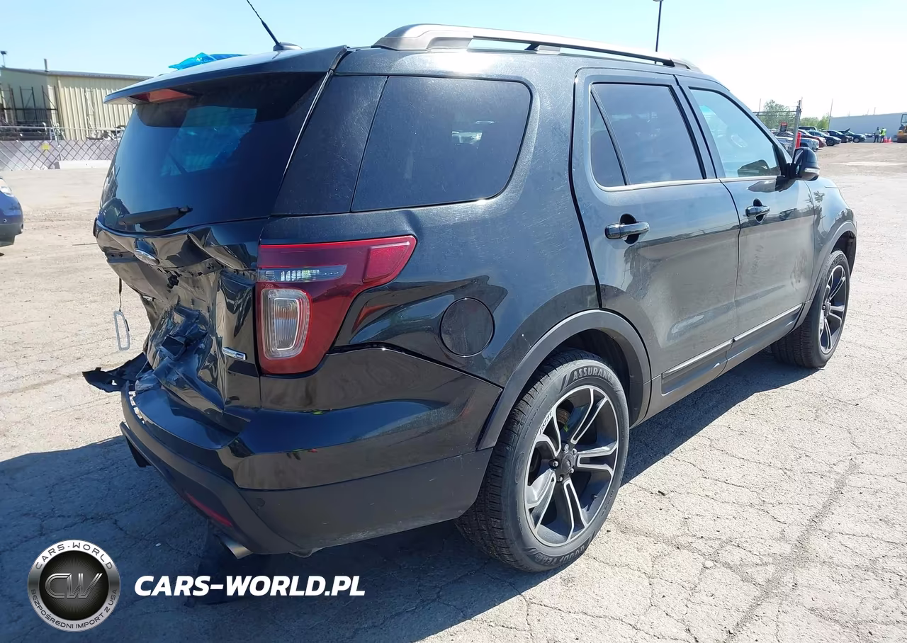 2015 Ford Explorer Sport VIN:1FM5K8GT5FGB01173 - 4