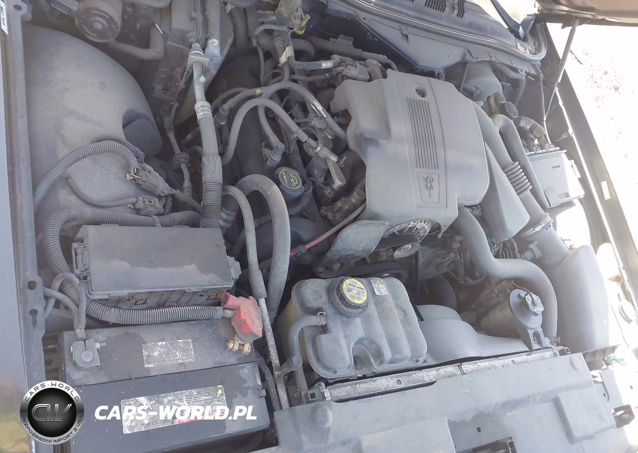 2008 Mercury Grand Marquis Ls VIN:2MEHM75VX8X620368 - 10
