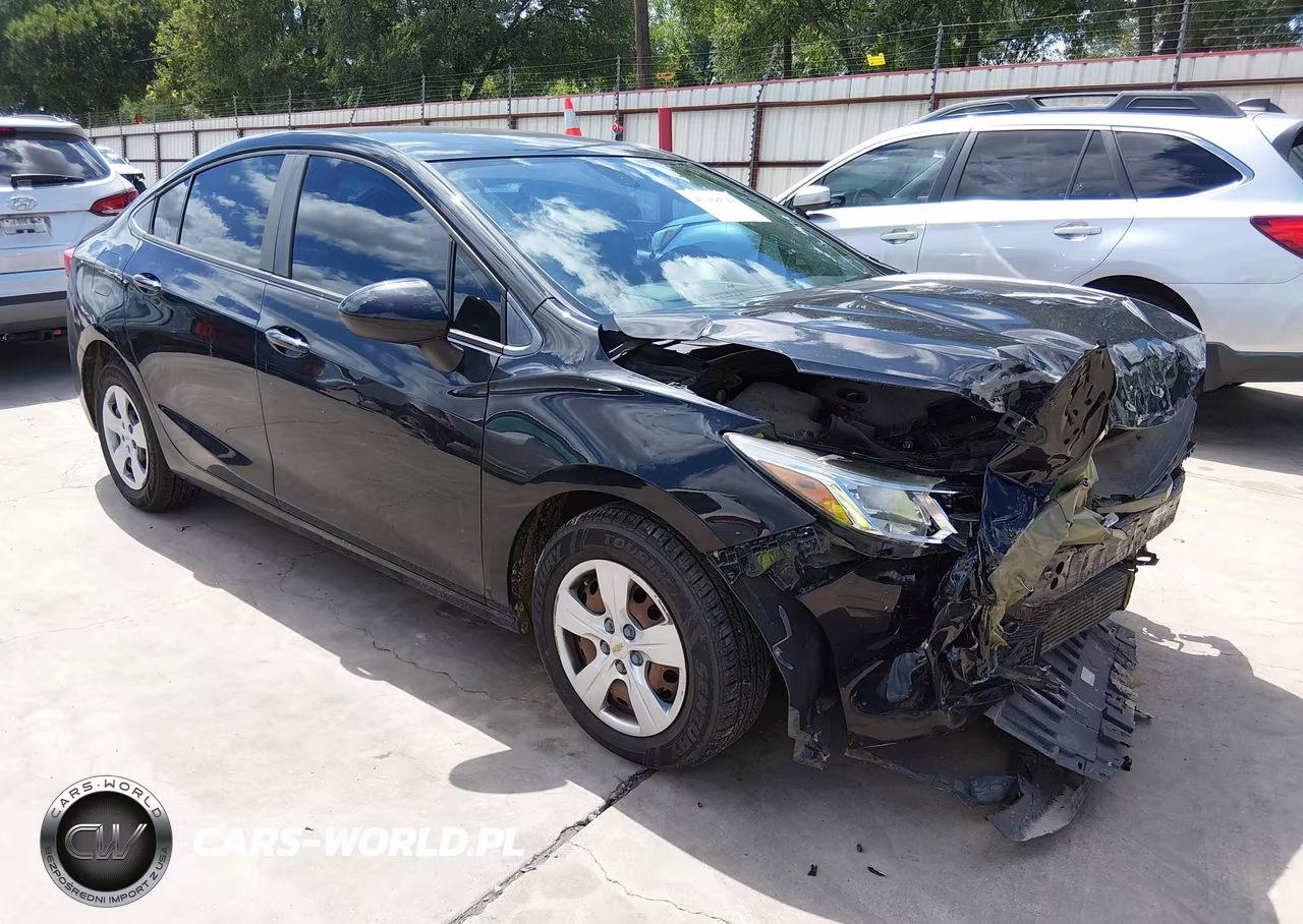 2018 Chevrolet Cruze Ls Auto – zdjęcie 1 z 20