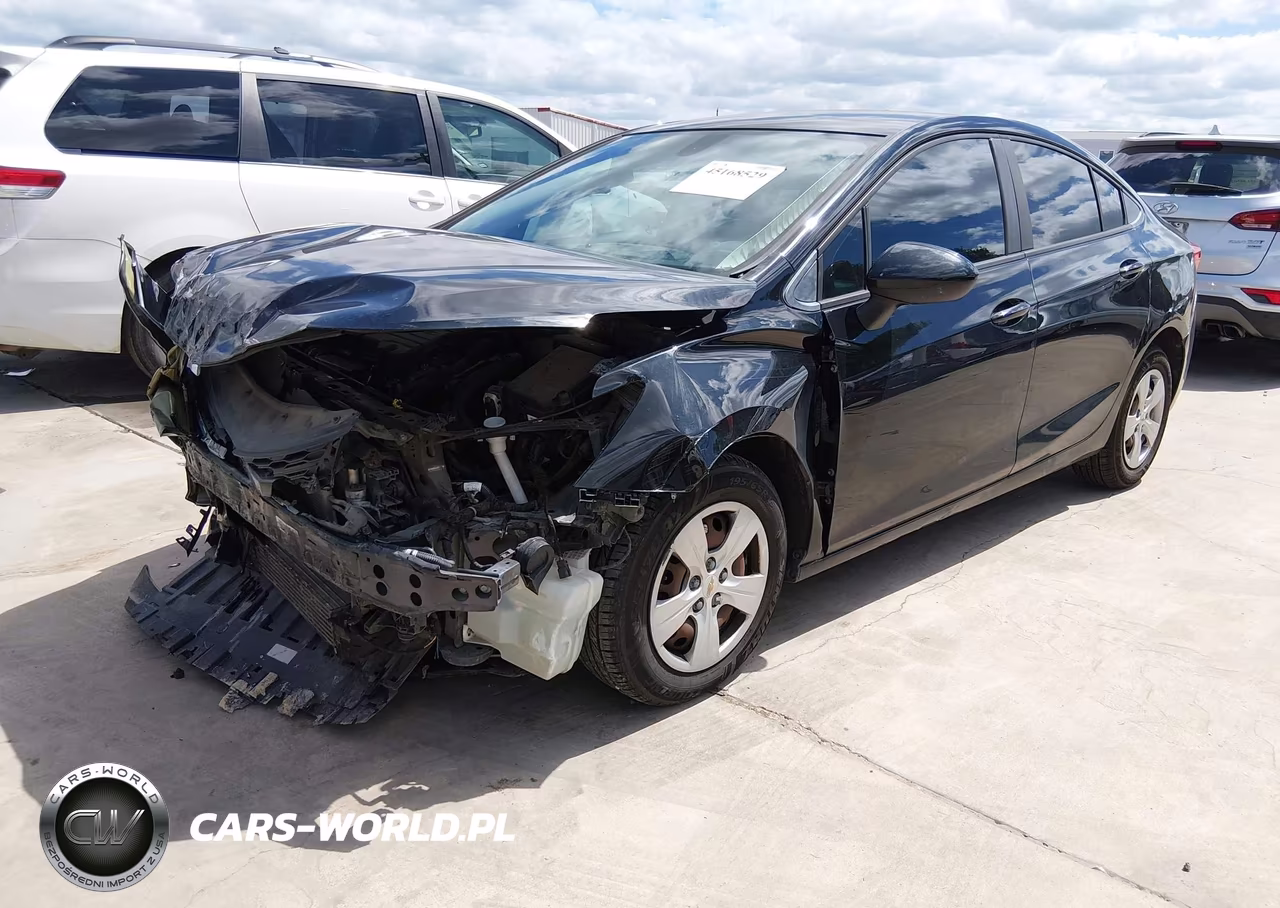2018 Chevrolet Cruze Ls Auto VIN:1G1BC5SM5J7215808 - 2
