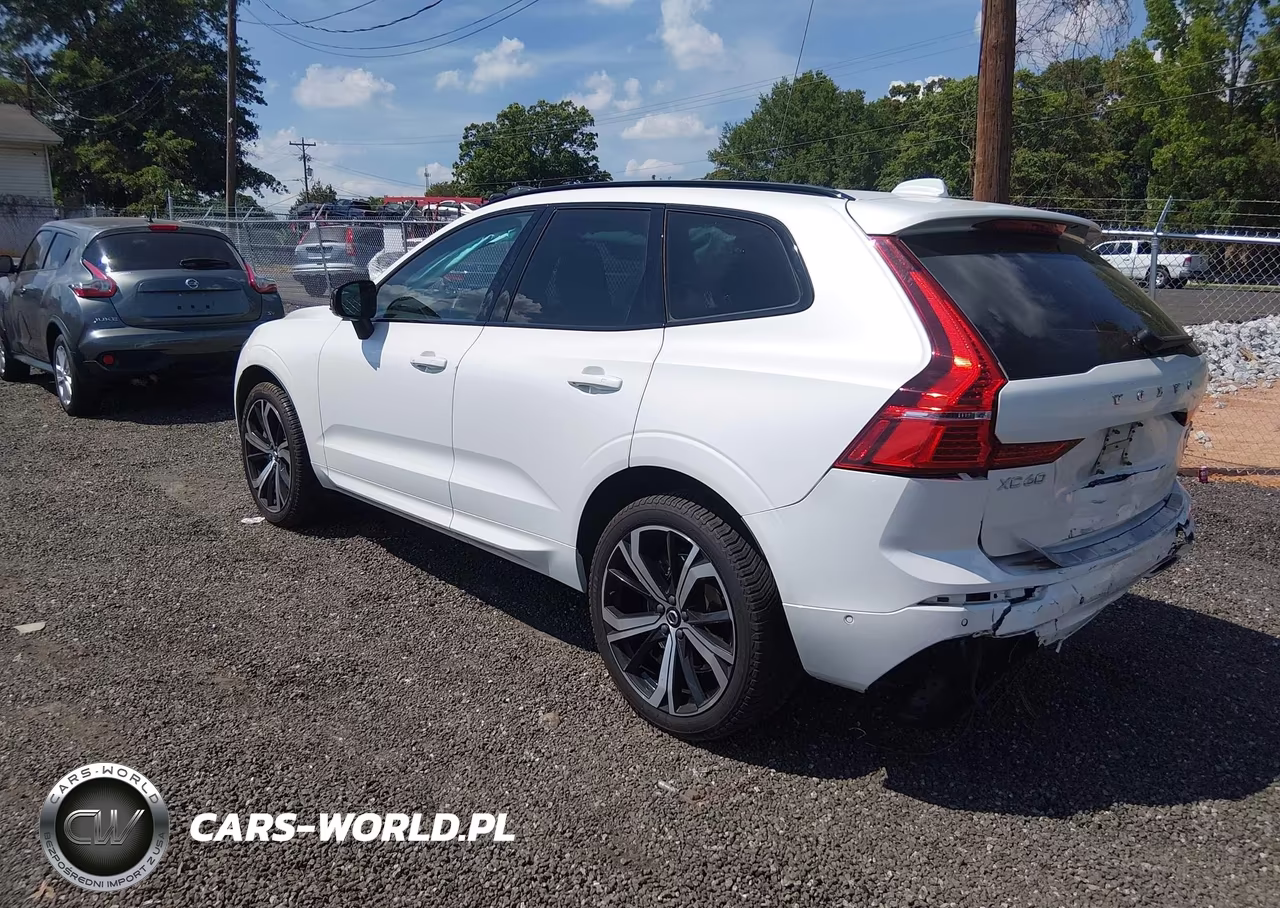 2023 Volvo Xc60 B6 Ultimate Dark Theme VIN:YV4062RX0P1290641 - 3