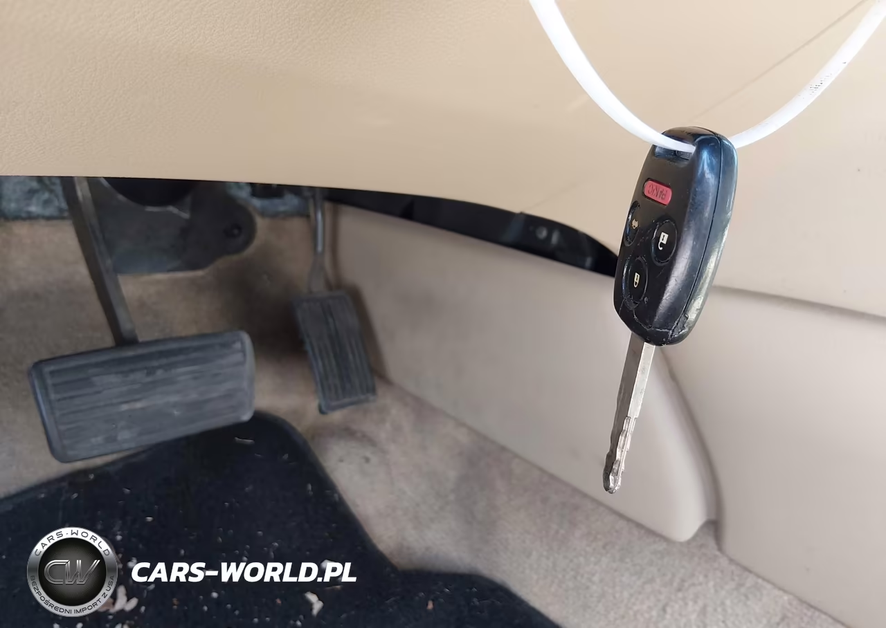 2010 Honda Accord 2.4 Ex-L VIN:1HGCP2F87AA175697 - 11