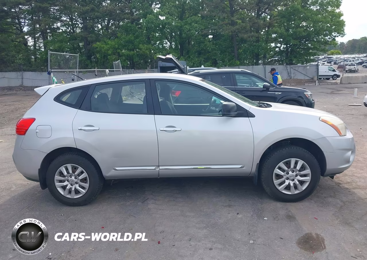 2011 Nissan Rogue S VIN:JN8AS5MTXBW563304 - 13