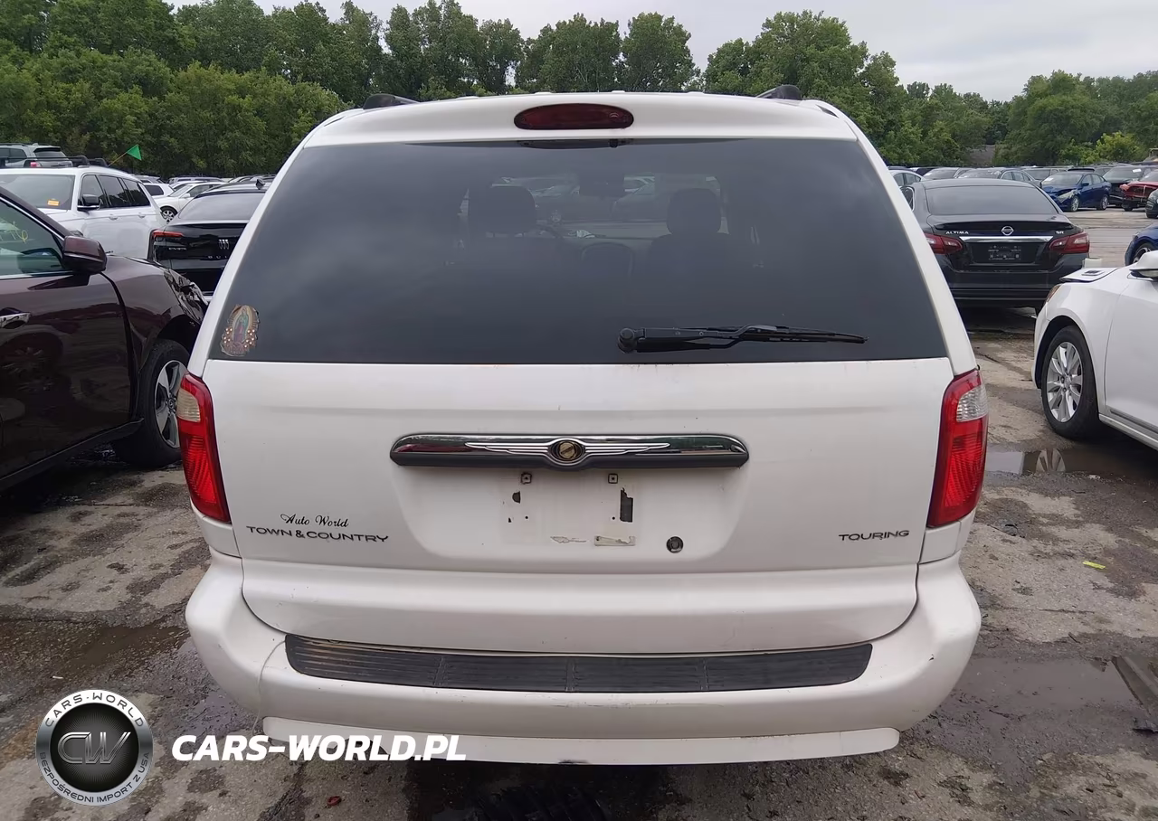 2007 Chrysler Town & Country Touring VIN:2A4GP54L27R232864 - 17