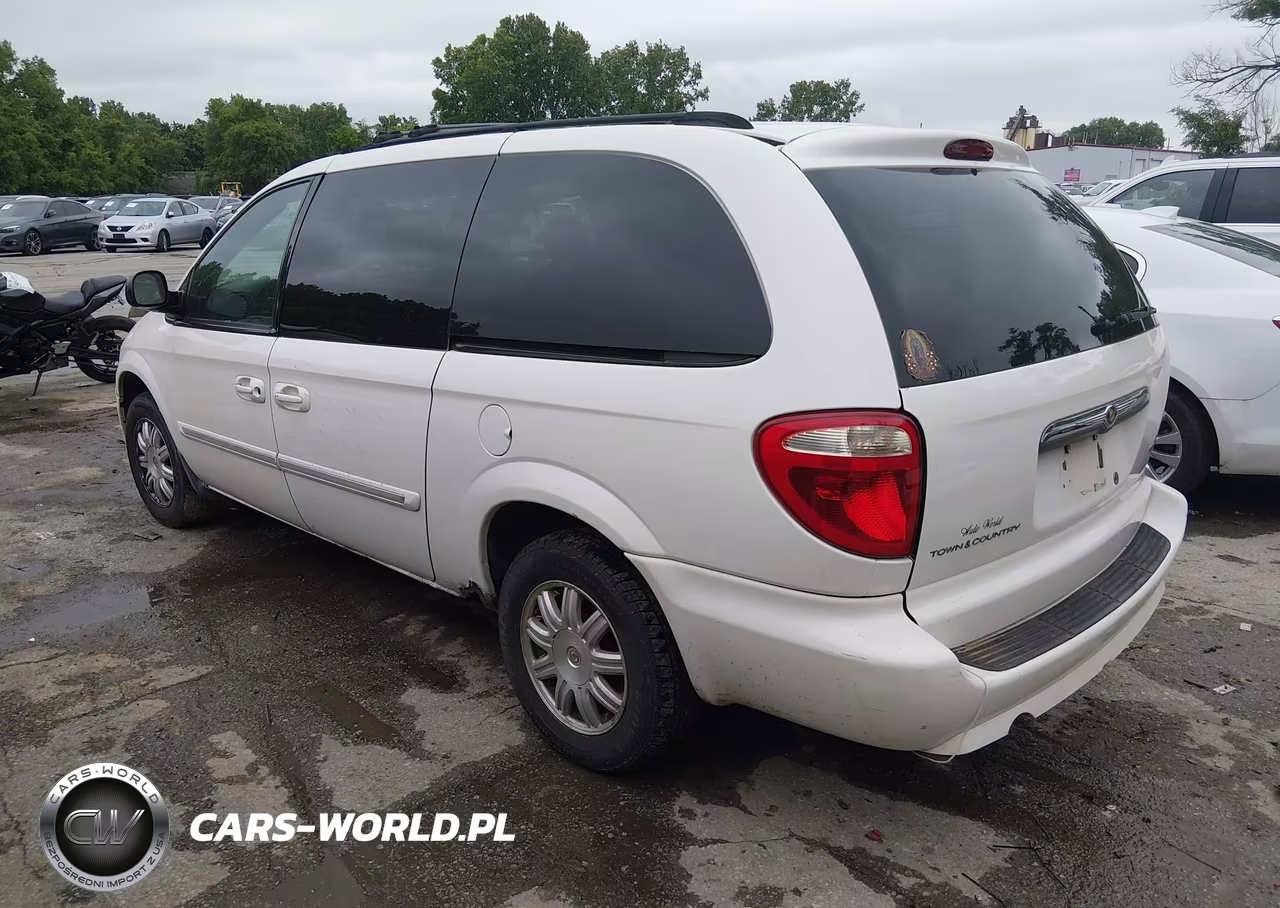 2007 Chrysler Town & Country Touring VIN:2A4GP54L27R232864 - 3