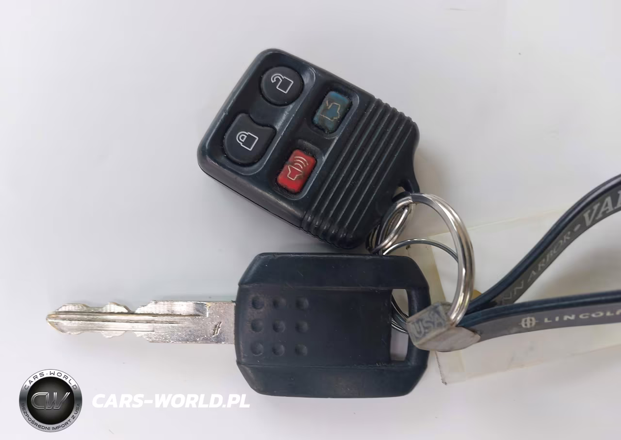 2007 Mercury Grand Marquis Ls VIN:2MEHM75V07X636609 - 11