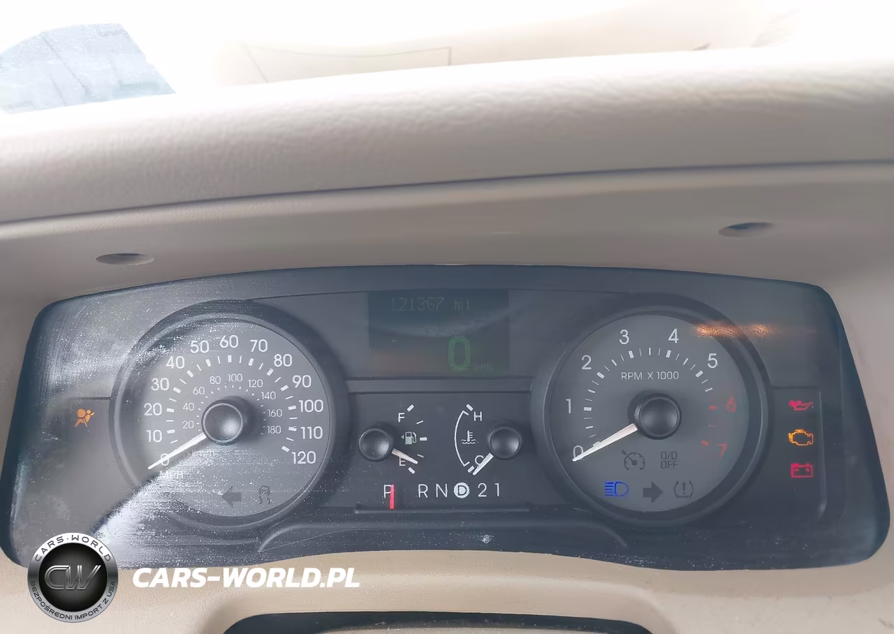 2007 Mercury Grand Marquis Ls VIN:2MEHM75V07X636609 - 7