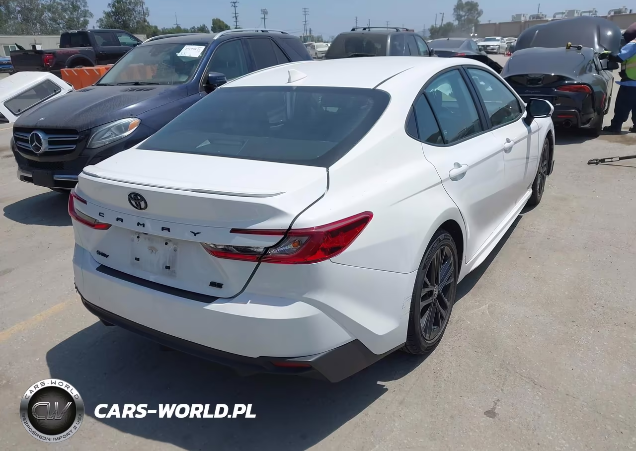 2025 Toyota Camry Se VIN:4T1DAACK1SU092874 - 4