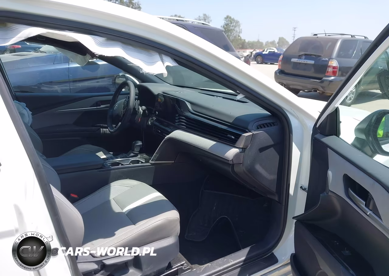 2025 Toyota Camry Se VIN:4T1DAACK1SU092874 - 5