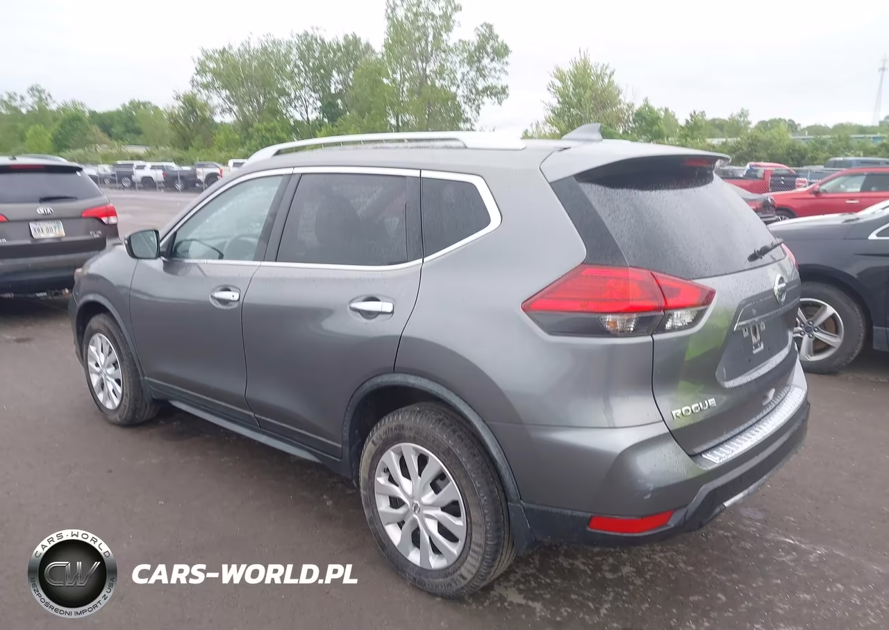 2017 Nissan Rogue S VIN:JN8AT2MVXHW253420 - 3