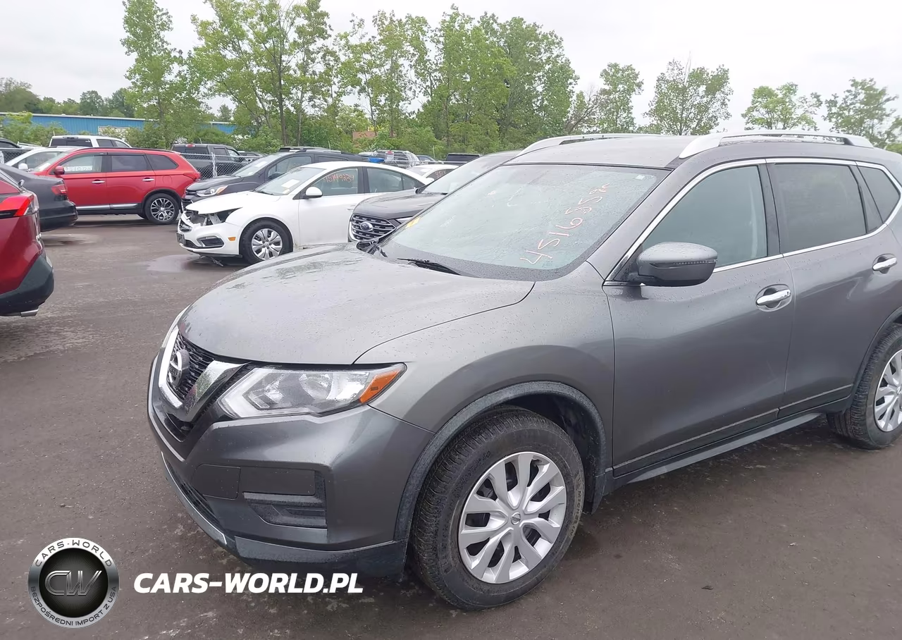 2017 Nissan Rogue S VIN:JN8AT2MVXHW253420 - 6