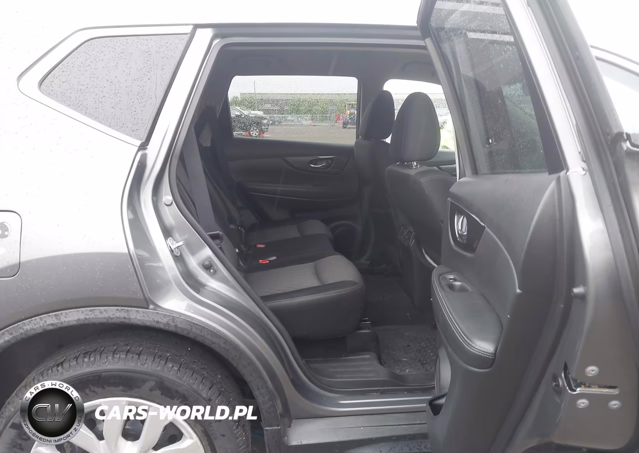 2017 Nissan Rogue S VIN:JN8AT2MVXHW253420 - 8