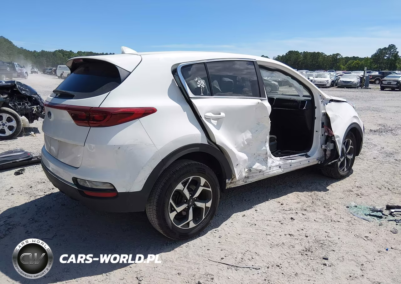 2021 Kia Sportage Lx VIN:KNDPM3AC0M7852827 - 4