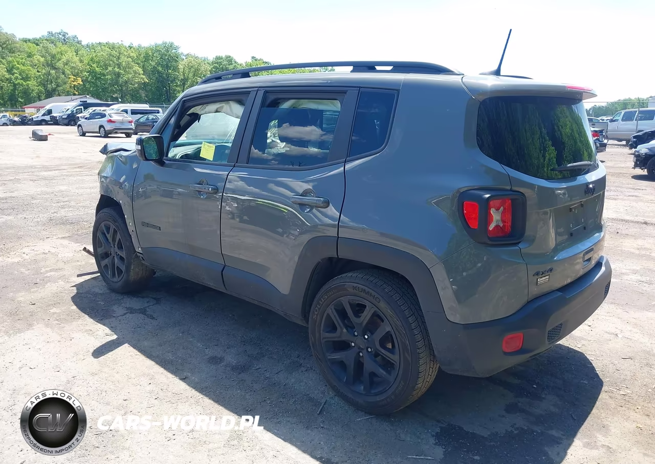 2022 Jeep Renegade Altitude 4X4 VIN:ZACNJDE14NPN91153 - 3