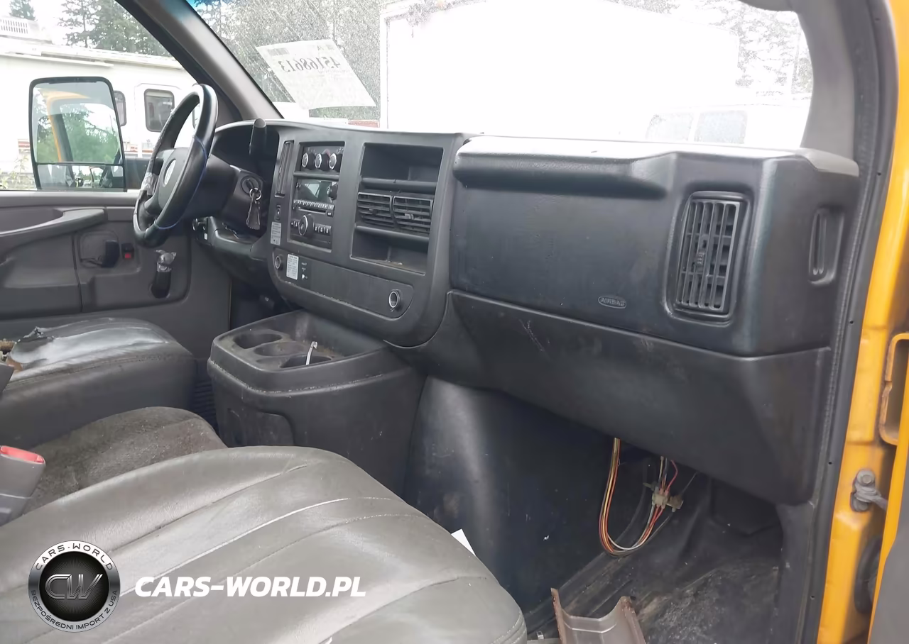 2011 GMC Savana Cutaway Work Van VIN:1GD374CG0B1901788 - 7