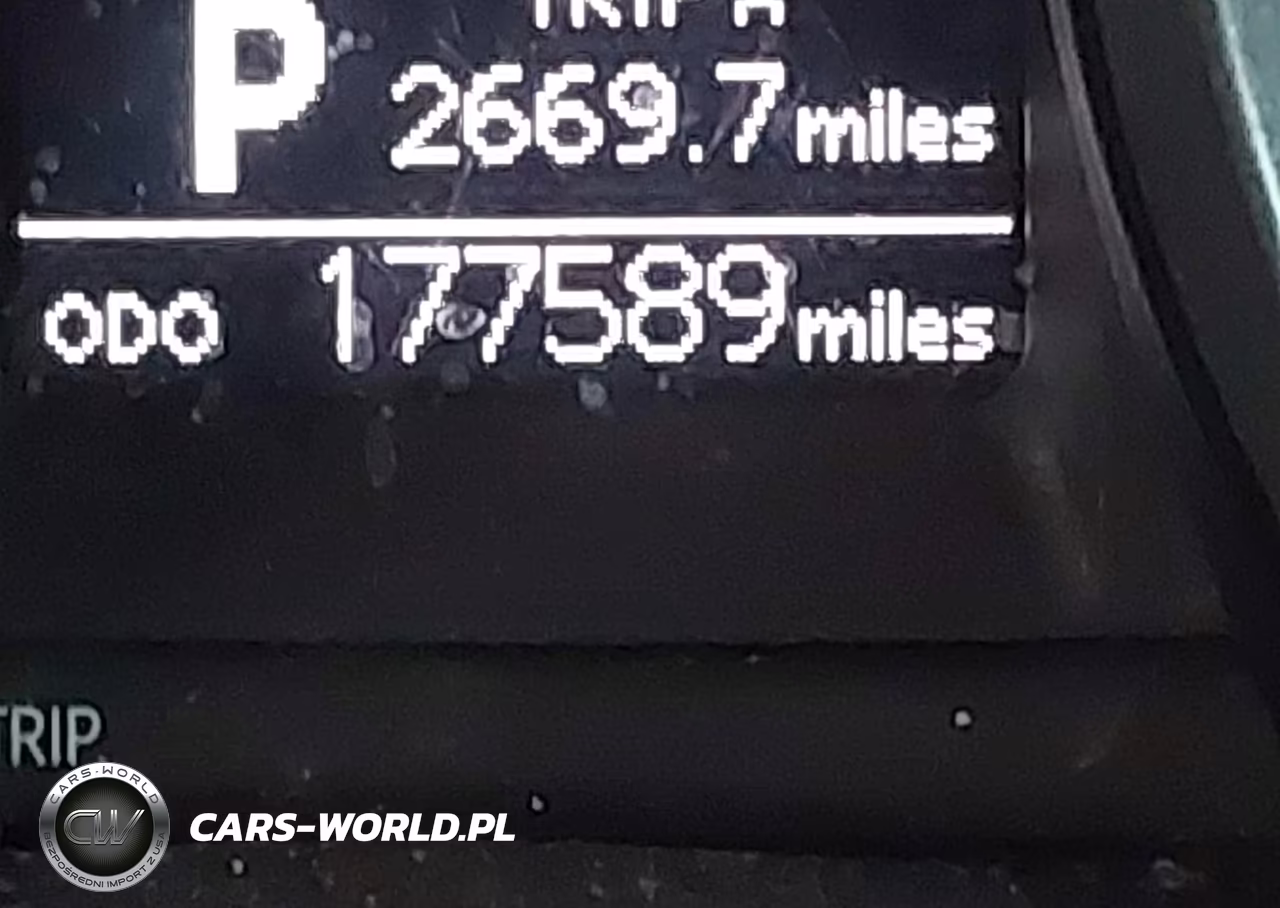 2016 Toyota Corolla S Plus VIN:5YFBURHE9GP422141 - 16