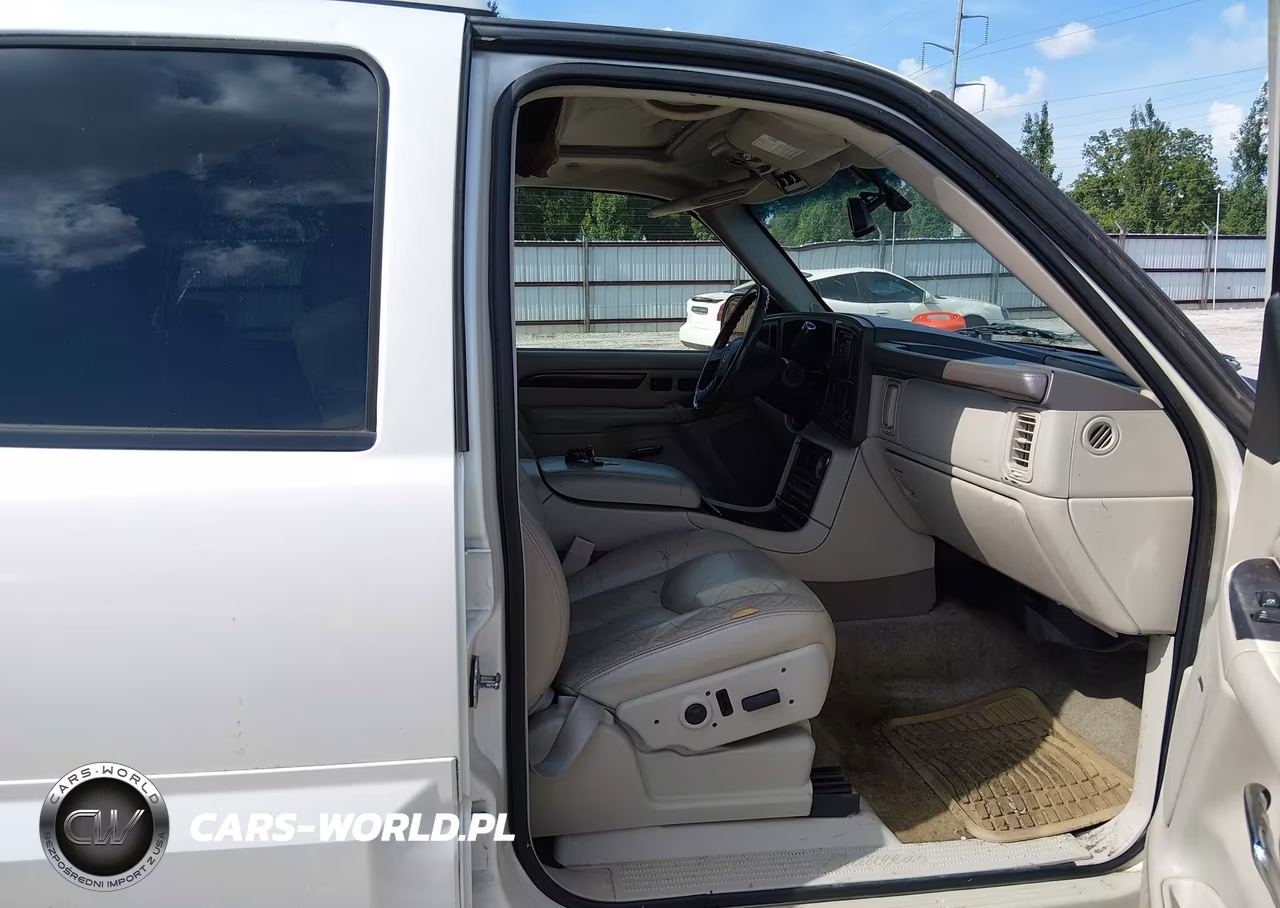2005 Cadillac Escalade Standard VIN:1GYEK63N15R119540 - 5