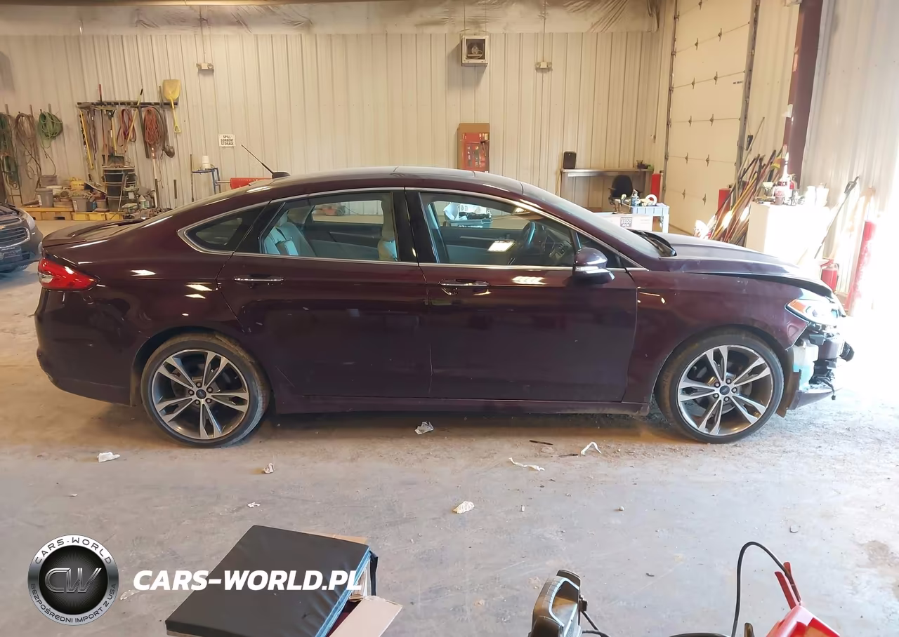 2017 Ford Fusion Titanium VIN:3FA6P0K92HR194615 - 13
