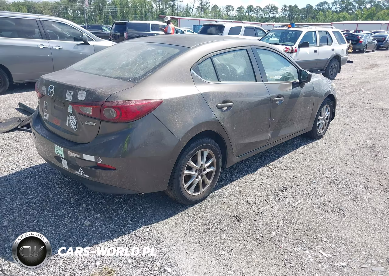 2016 Mazda Mazda3 I Sport VIN:JM1BM1U77G1333200 - 4