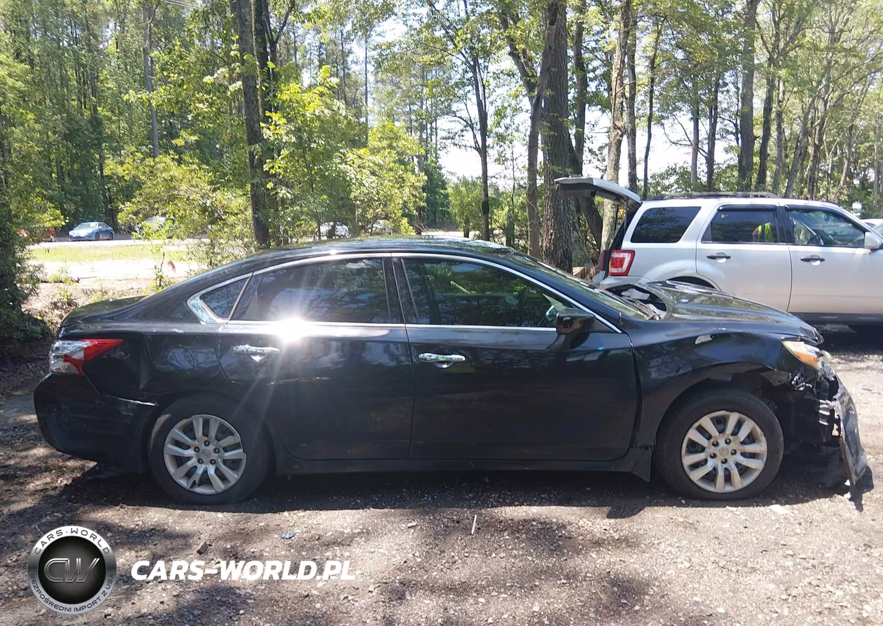 2016 Nissan Altima 2.5 S VIN:1N4AL3AP9GC247475 - 14