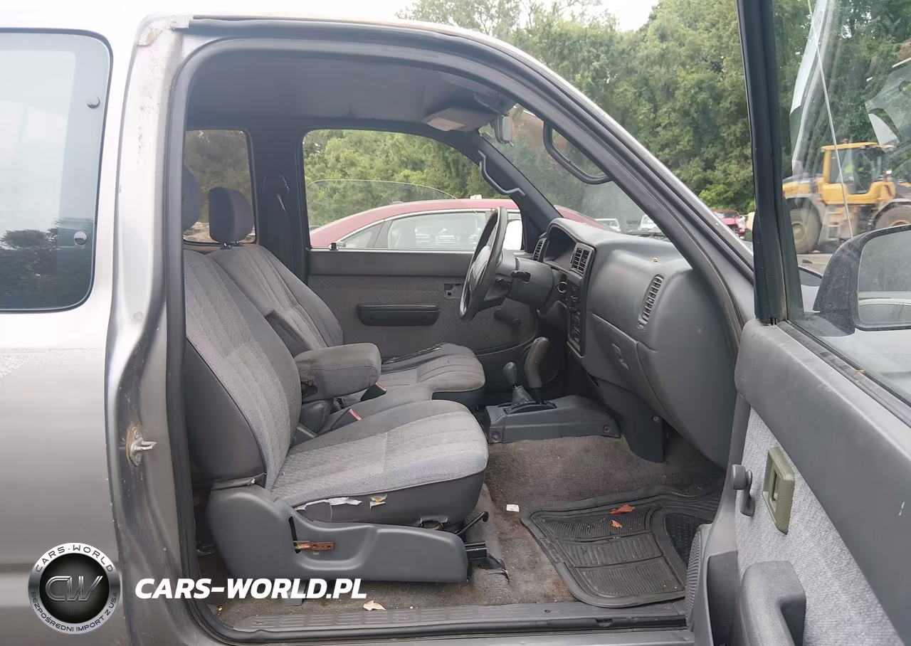 1996 Toyota Tacoma Xtracab VIN:4TAWM72NXTZ210715 - 5