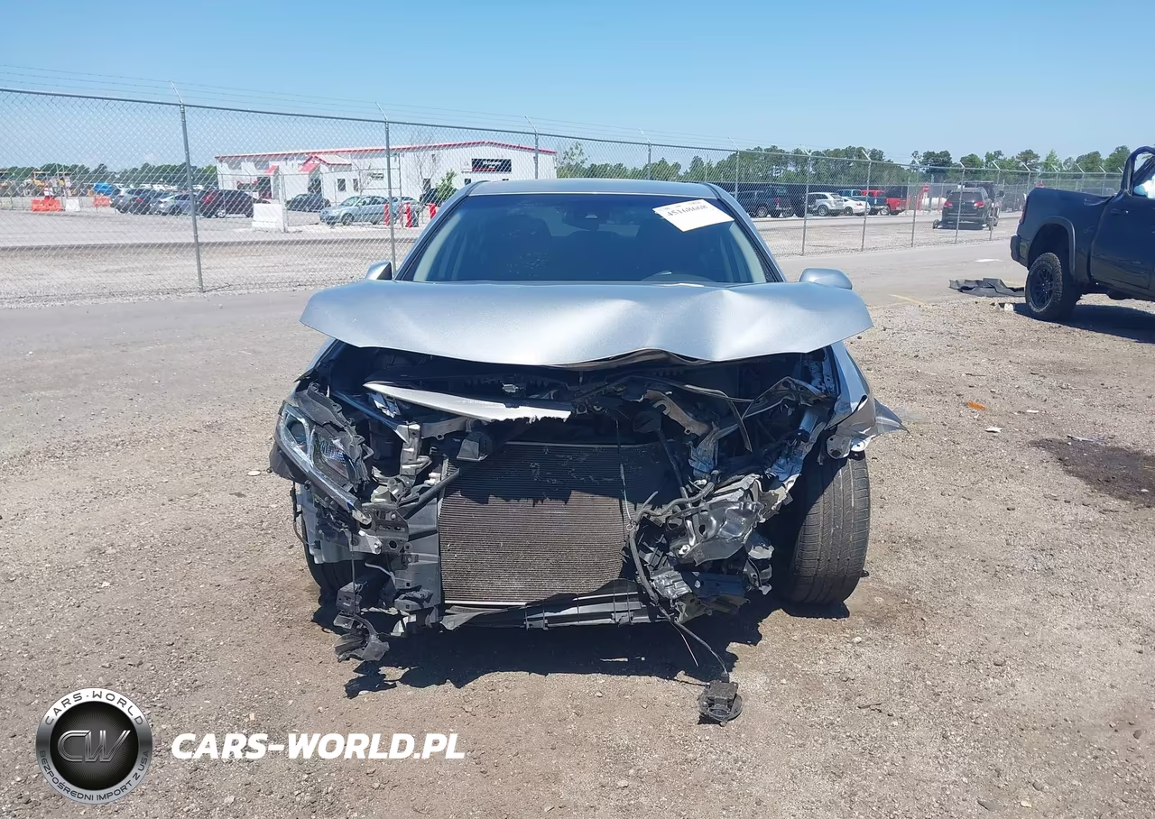 2019 Toyota Camry Le VIN:4T1B11HK1KU818927 - 13