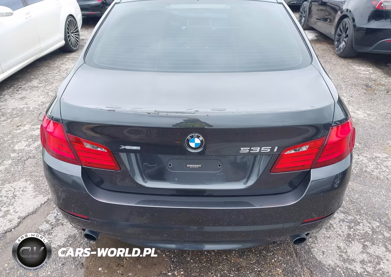 2012 BMW 535I xDrive VIN:WBAFU7C57CDU62757 - 12