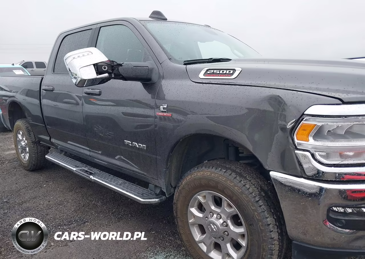 2024 Ram 2500 Laramie 4X4 6'4 Box VIN:3C6UR5FL6RG143184 - 14