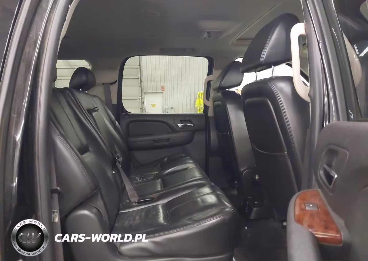 2007 Chevrolet Suburban 1500 Lt VIN:1GNFK16327J190469 - 8