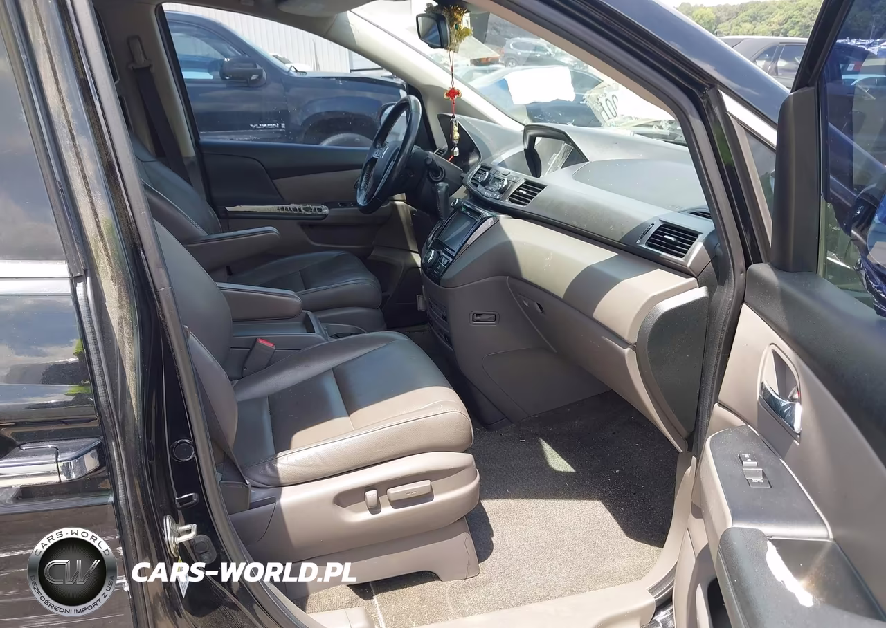 2014 Honda Odyssey Touring-Touring Elite VIN:5FNRL5H95EB062212 - 5