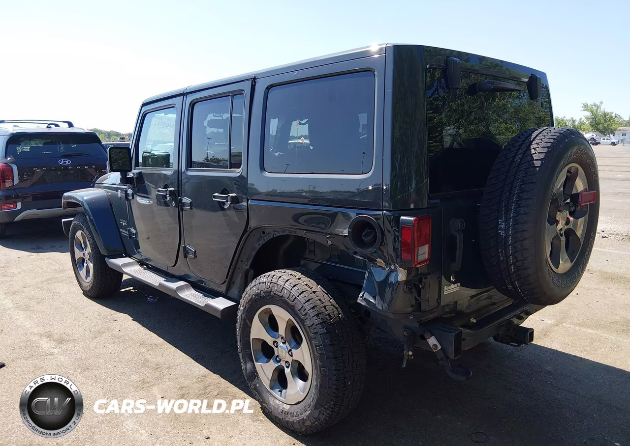 2017 Jeep Wrangler Unlimited Sahara 4X4 VIN:1C4HJWEG8HL738633 - 3