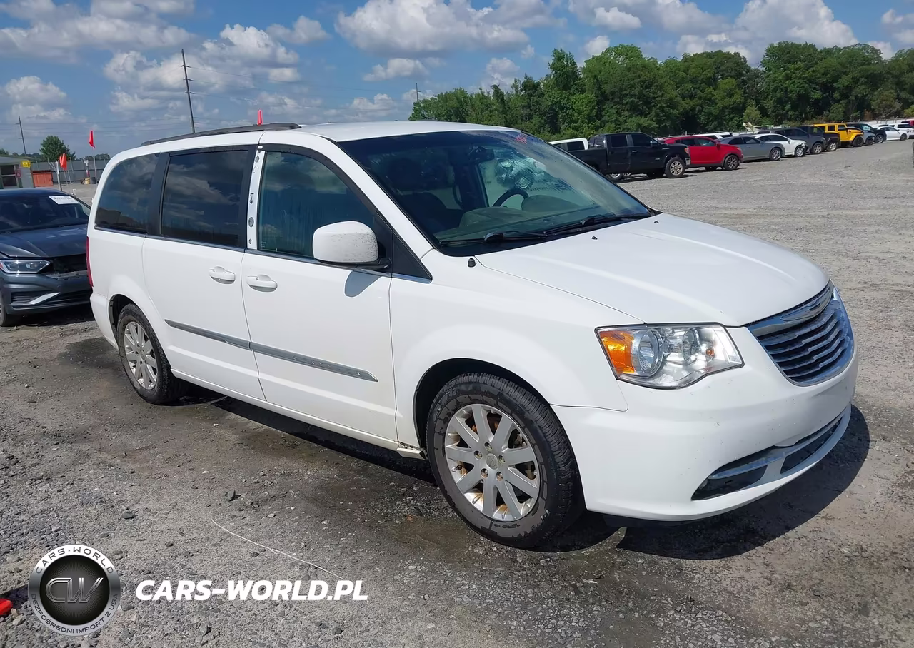 2014 Chrysler Town & Country Touring