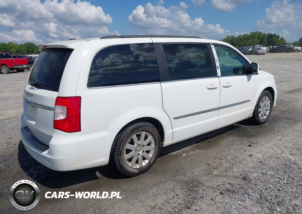 2014 Chrysler Town & Country Touring VIN:2C4RC1BG2ER216816 - 4