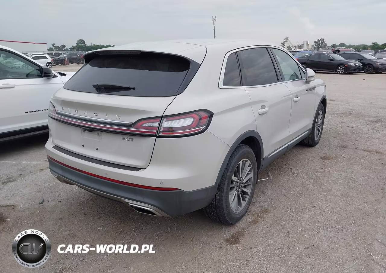 2019 Lincoln Nautilus Select VIN:2LMPJ6K92KBL18990 - 4