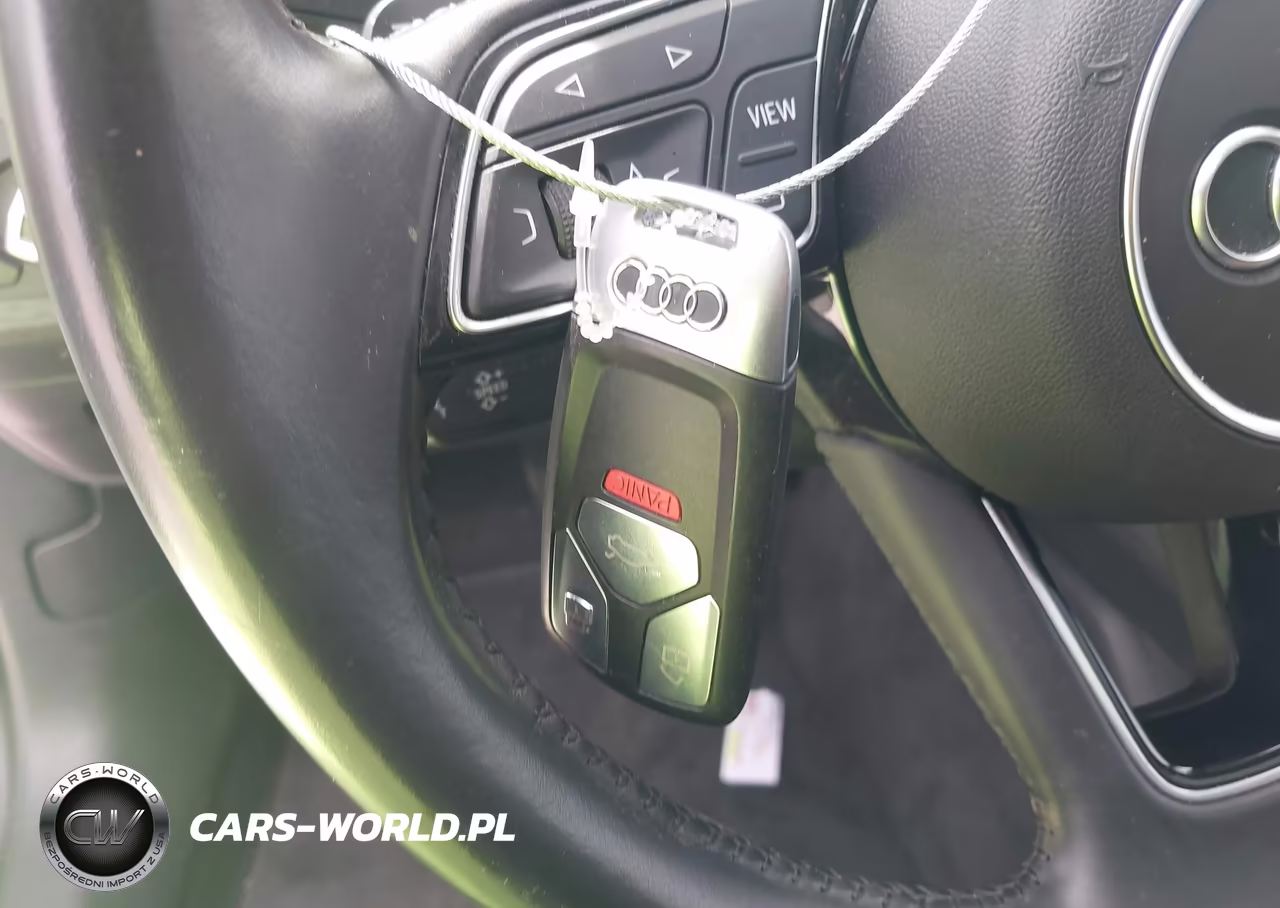 2018 Audi A4 2.0T Premium VIN:WAUENAF45JA136978 - 11