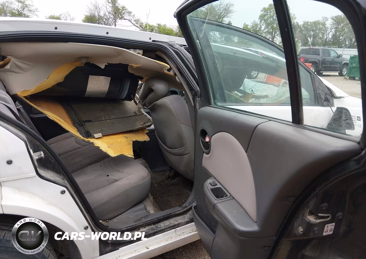 2004 Saturn Ion 2 VIN:1G8AJ52F74Z228489 - 8