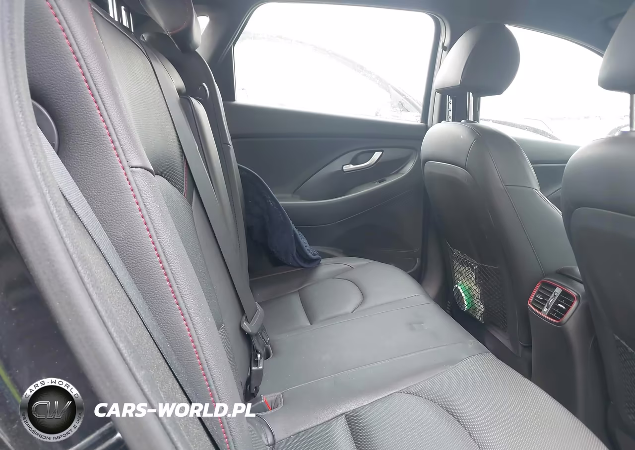 2018 Hyundai Elantra Gt Sport VIN:KMHH55LC3JU035547 - 8