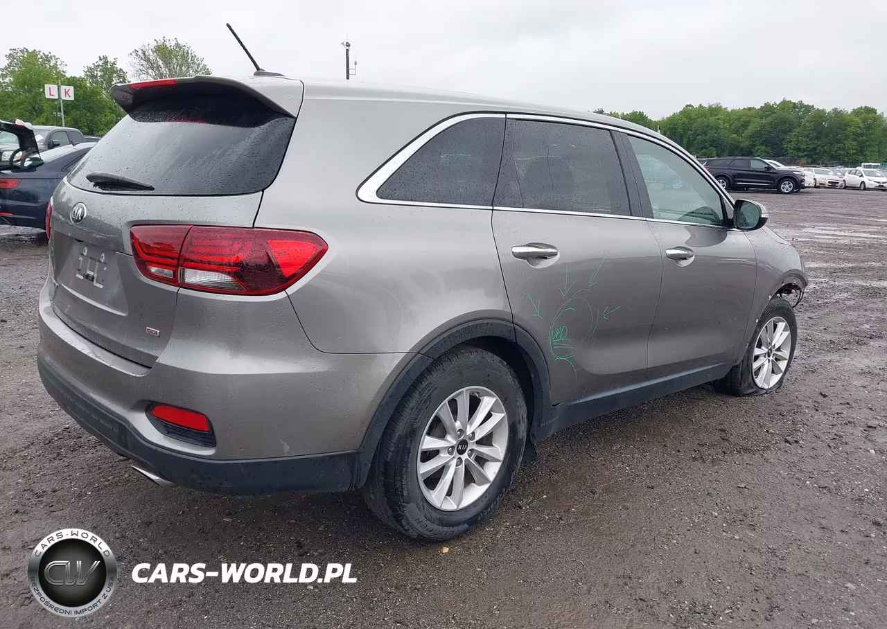 2019 Kia Sorento 2.4L Lx VIN:5XYPG4A33KG434081 - 4